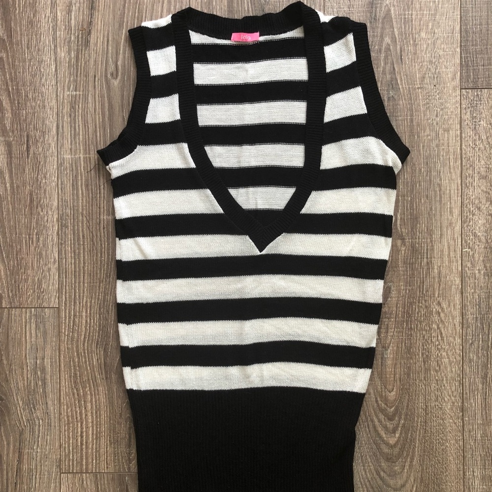 Lola Deep V-neck Sweater Vest